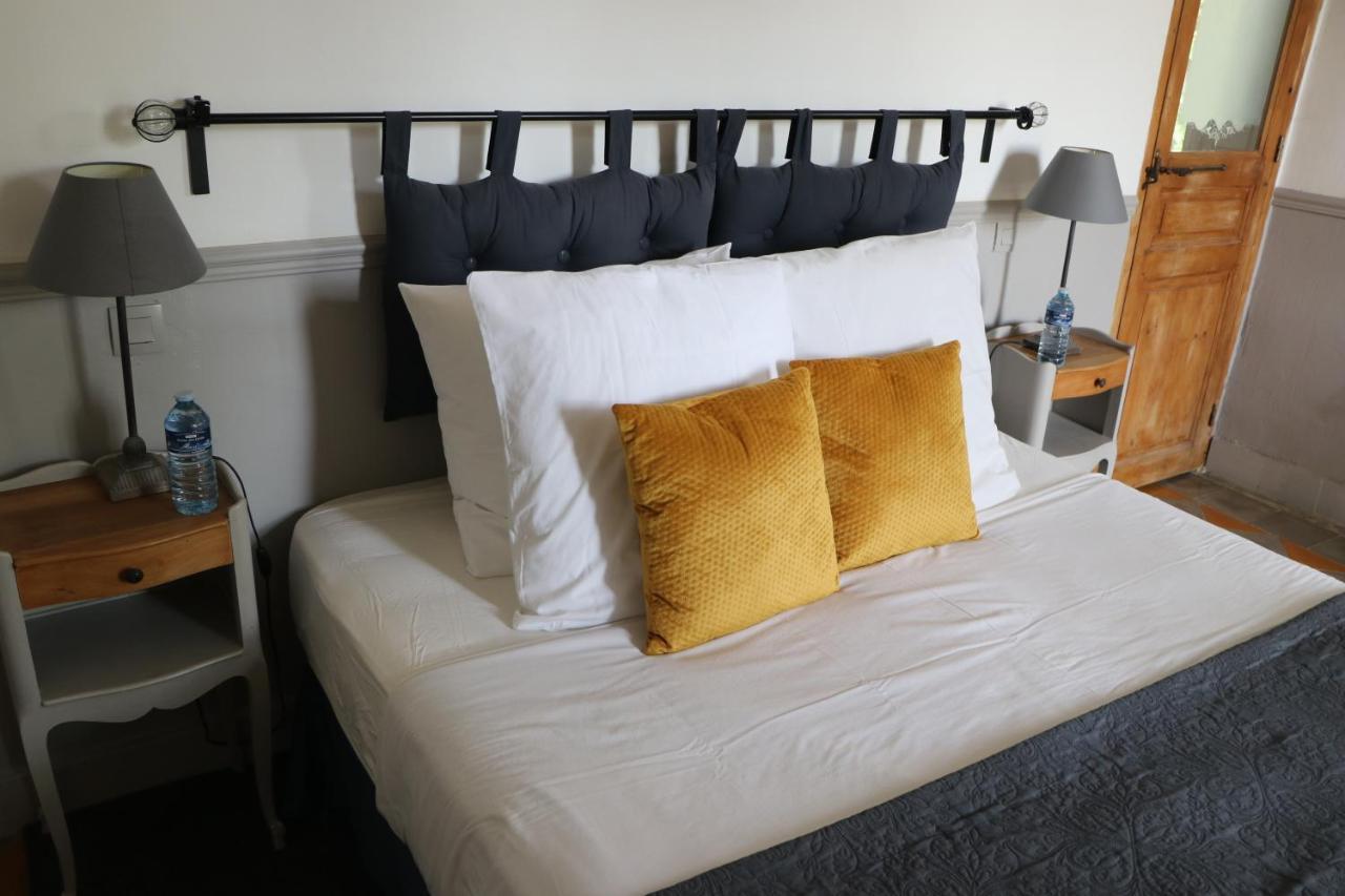 Le Mas Des Cerisiers Jacuzzi Et Sauna Inclus Pour Tous Les Logements アヴィニョン エクステリア 写真