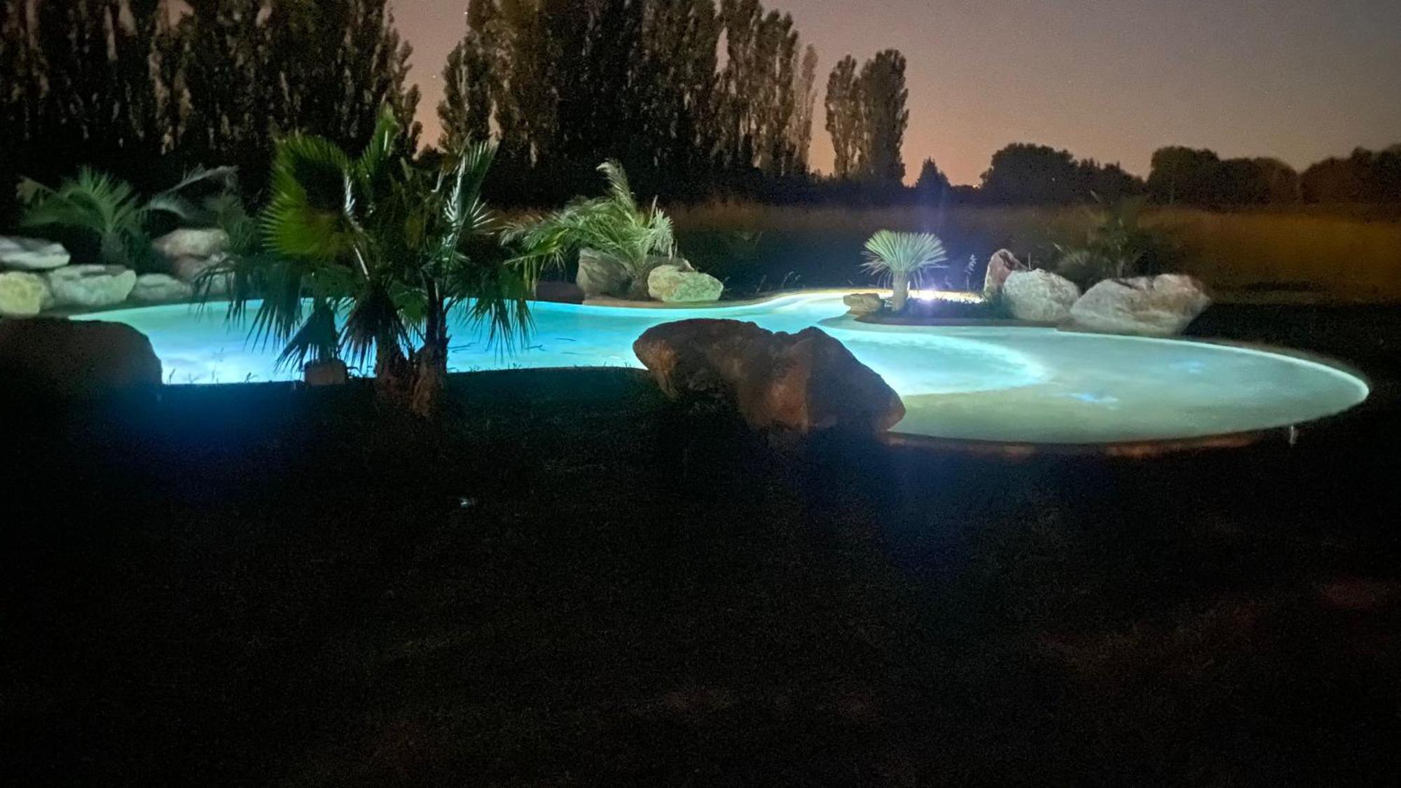 Le Mas Des Cerisiers Jacuzzi Et Sauna Inclus Pour Tous Les Logements アヴィニョン エクステリア 写真