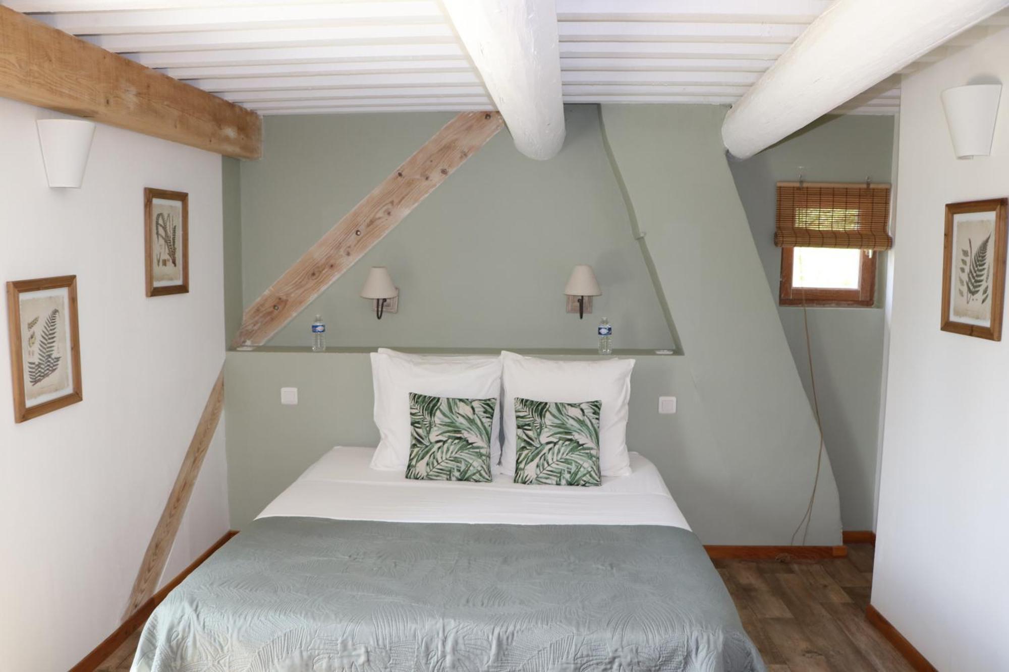 Le Mas Des Cerisiers Jacuzzi Et Sauna Inclus Pour Tous Les Logements アヴィニョン エクステリア 写真